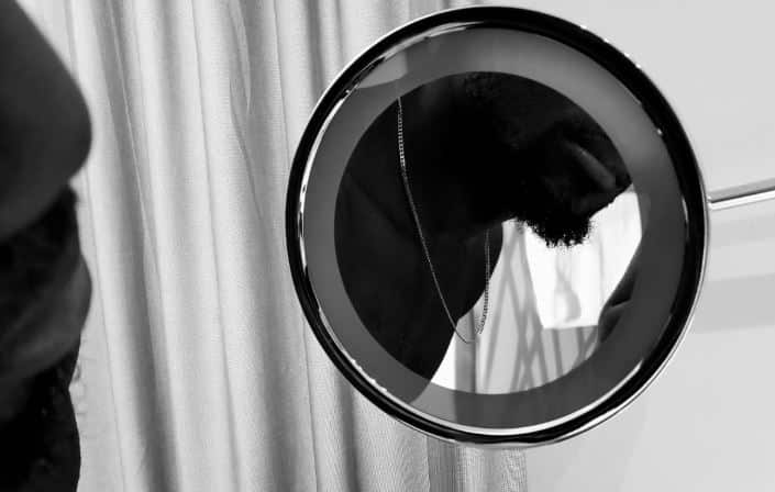 Advantages of Concave Mirrors As Shaving Mirrors